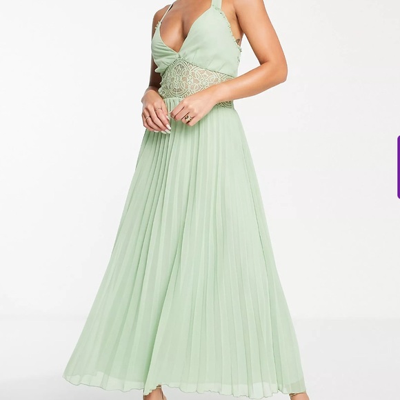 ASOS pleated dress - Picture 1 of 6